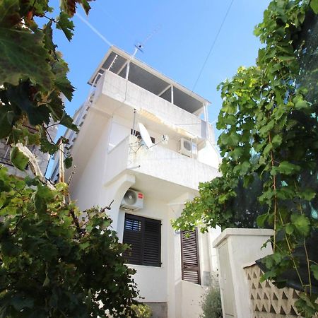 Apartments Bugi Baška Buitenkant foto