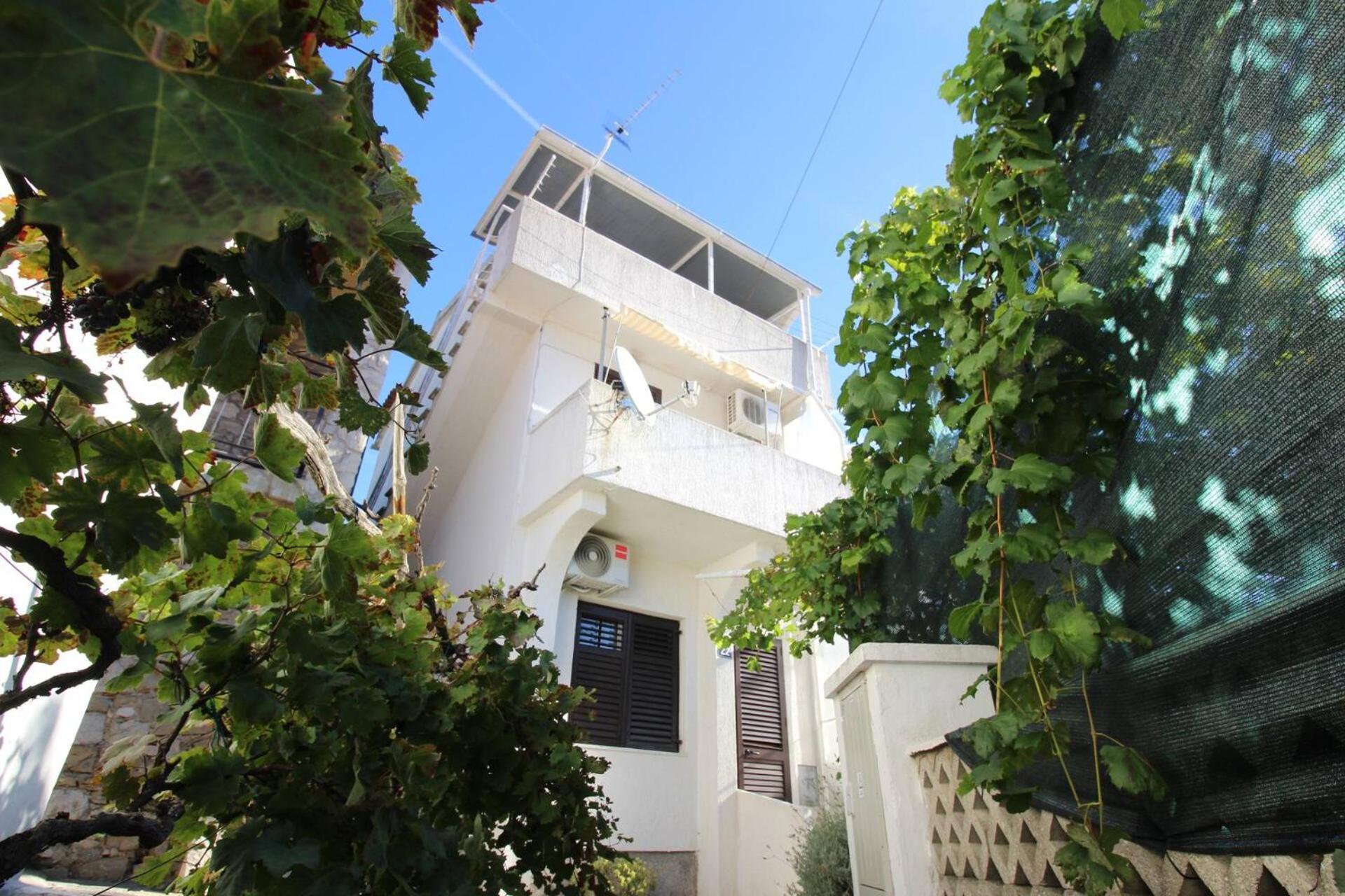 Apartments Bugi Baška Buitenkant foto